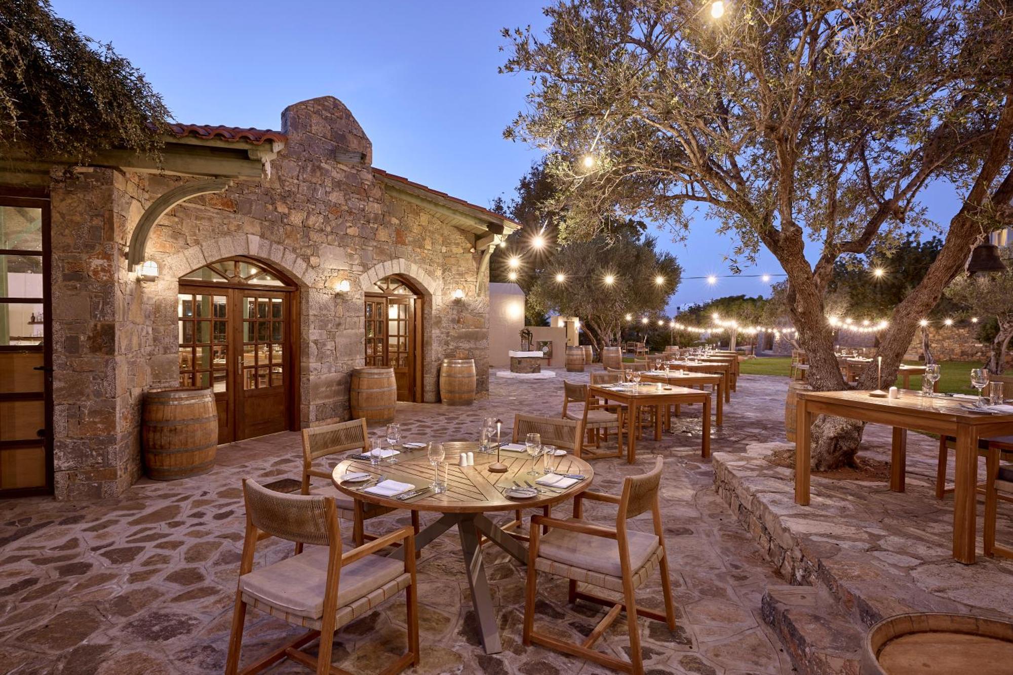 Rezort Aquila Village Resort, & (adults Only) 5*